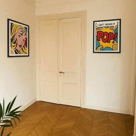 8 Chambres, Av Des Champs-elysees Apartment