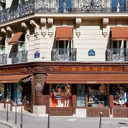Appartement Av Des Champs-elysees, Arc De Triomphe - 12 Guests