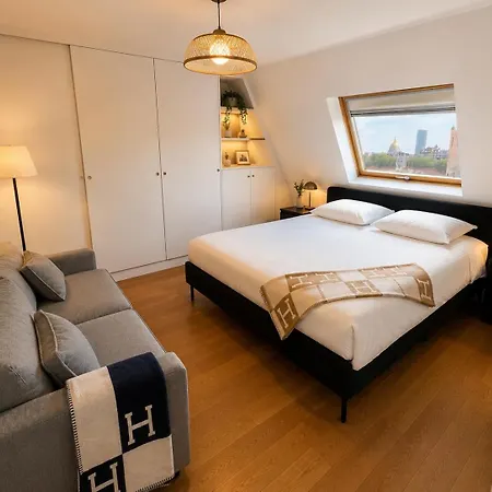 Av Des Champs-elysees, Arc De Triomphe - 12 Guests Appartement *